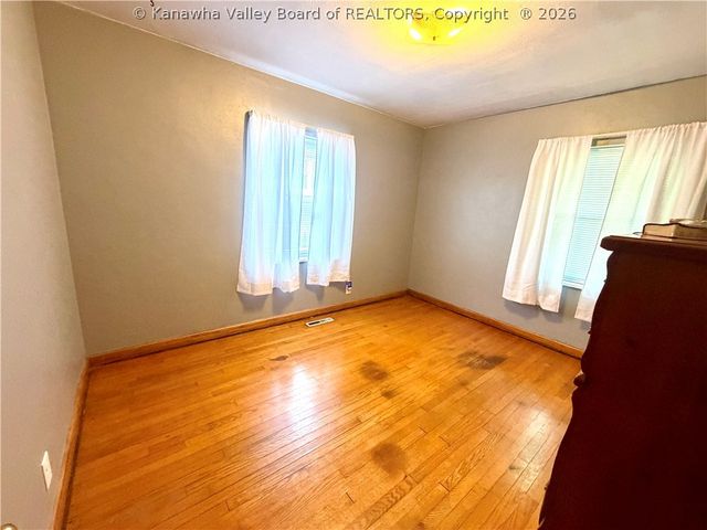 607 Cunningham Street, St Albans, WV 25177