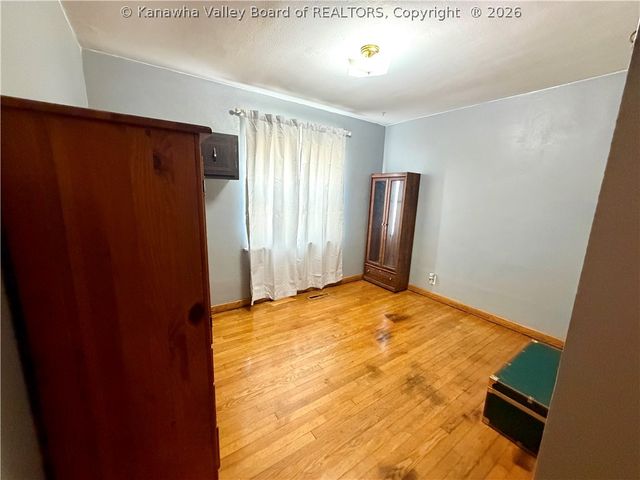 607 Cunningham Street, St Albans, WV 25177