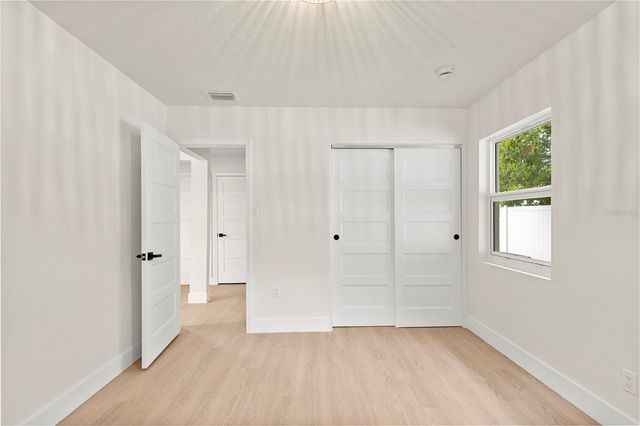 7042 DARTMOUTH AVENUE N, St Petersburg, FL 33710