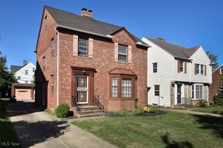 3702 Daleford Road, Shaker Heights, OH 44120