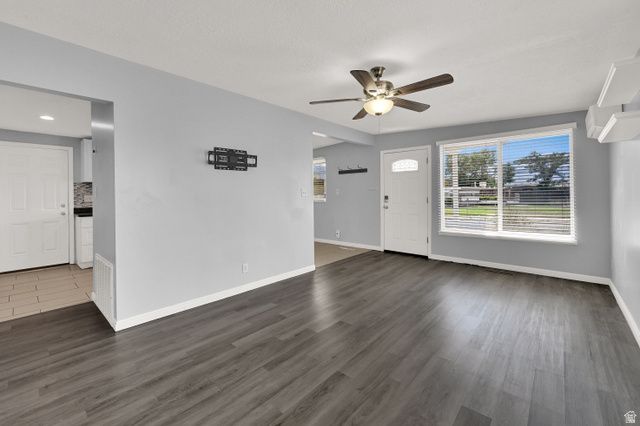 5940 S STARLITE DR, Murray, UT 84107