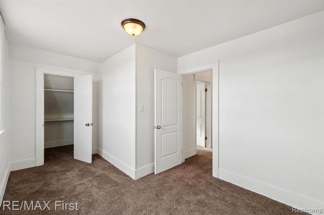 7726 Coolidge, Center Line, MI 48015