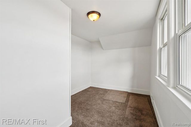 7726 Coolidge, Center Line, MI 48015