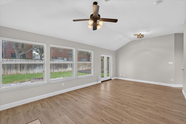 1868 Meyerwood Lane N, Flower Mound, TX 75028