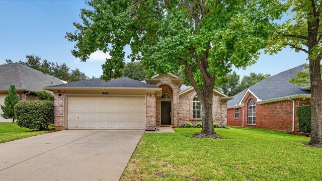 1868 Meyerwood Lane N, Flower Mound, TX 75028