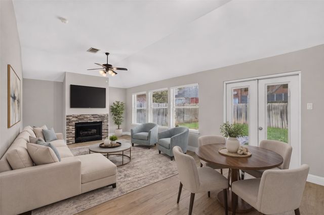 1868 Meyerwood Lane N, Flower Mound, TX 75028