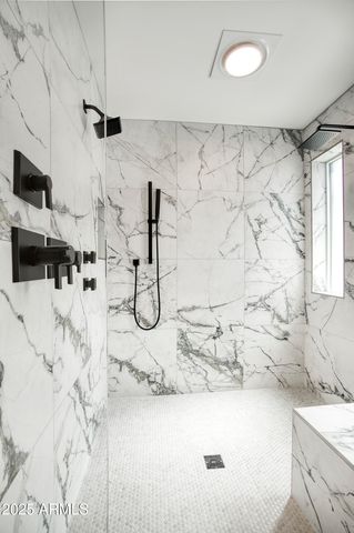 8318 E SELLS Drive, Scottsdale, AZ 85251