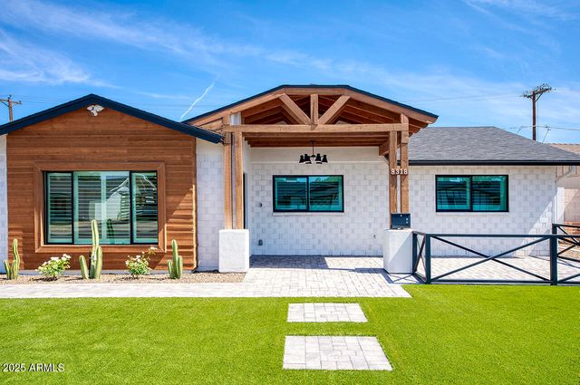 8318 E SELLS Drive, Scottsdale, AZ 85251