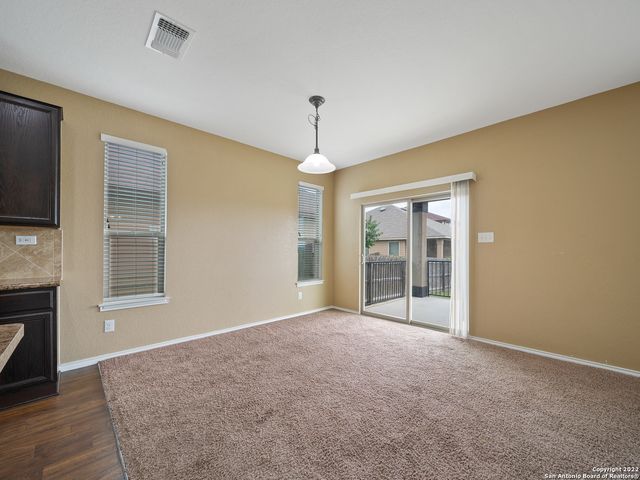 127 BASS LN, New Braunfels, TX 78130