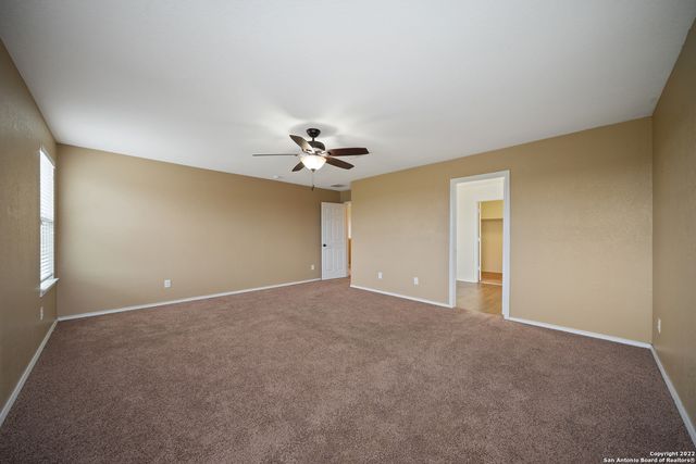 127 BASS LN, New Braunfels, TX 78130