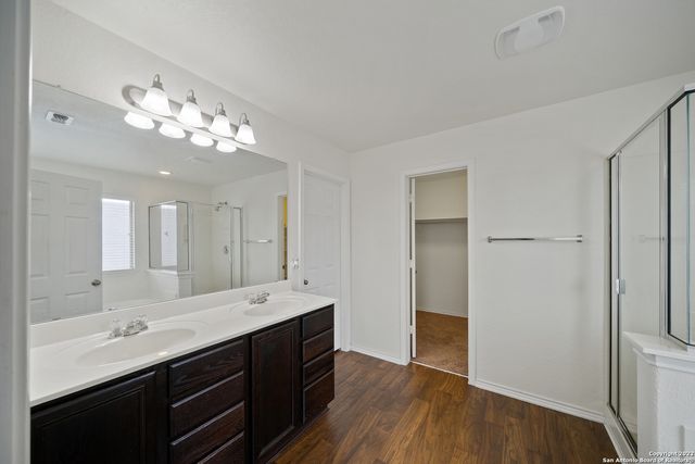 127 BASS LN, New Braunfels, TX 78130