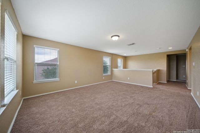 127 BASS LN, New Braunfels, TX 78130