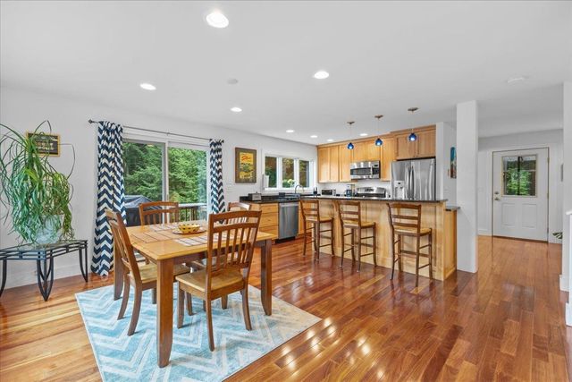 367 Sylvan Park Road, Stowe, VT 05672