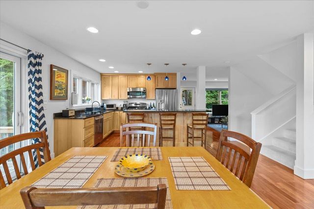367 Sylvan Park Road, Stowe, VT 05672