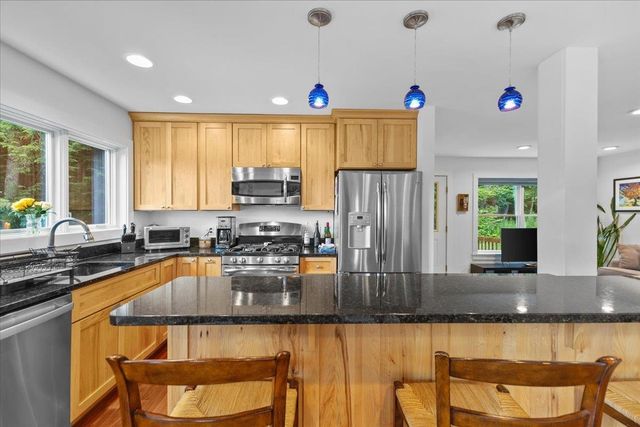 367 Sylvan Park Road, Stowe, VT 05672