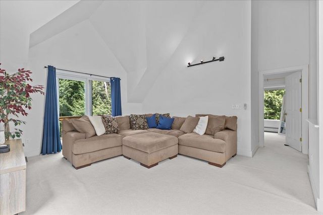 367 Sylvan Park Road, Stowe, VT 05672