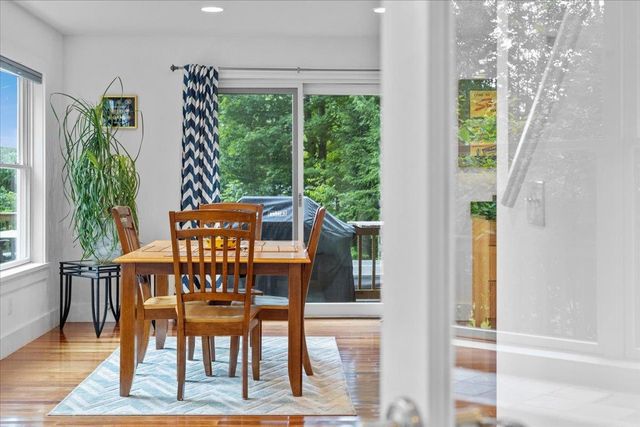 367 Sylvan Park Road, Stowe, VT 05672