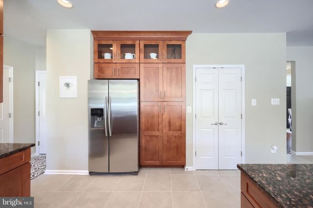 25 WILLOW WOOD CT, York, PA 17406