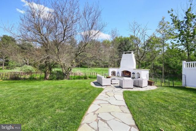 25 WILLOW WOOD CT, York, PA 17406