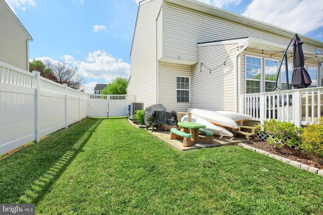 25 WILLOW WOOD CT, York, PA 17406