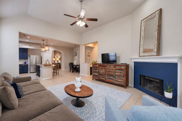 8219 Horsetail Court, Conroe, TX 77385