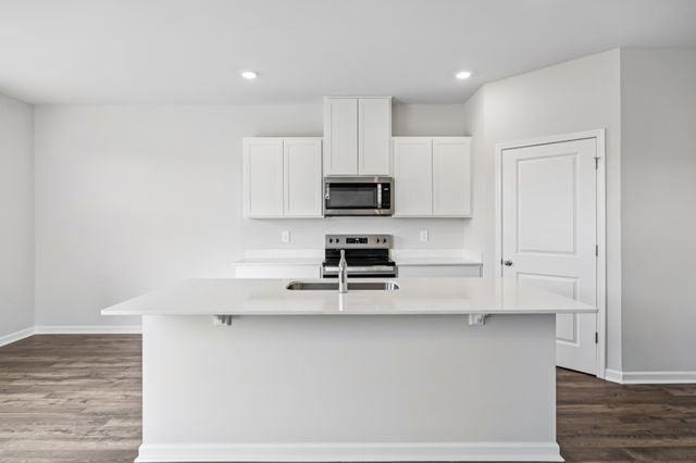 2220 Cheltenham Pl, Columbia, TN 38401