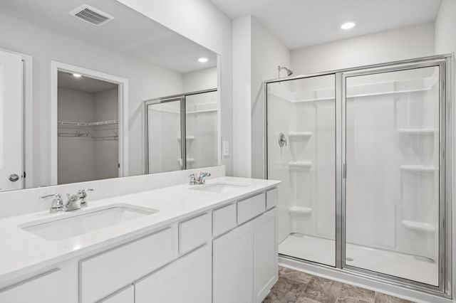 2220 Cheltenham Pl, Columbia, TN 38401