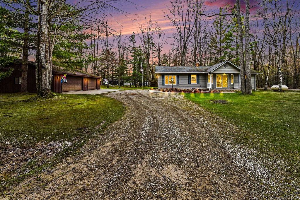 5376 Ausable Drive, Goodar Twp, MI 48739