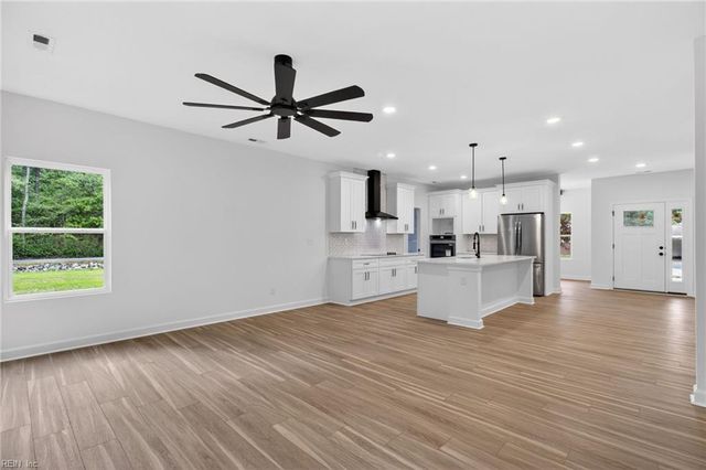 789 Caddie ST, Chesapeake, VA 23322