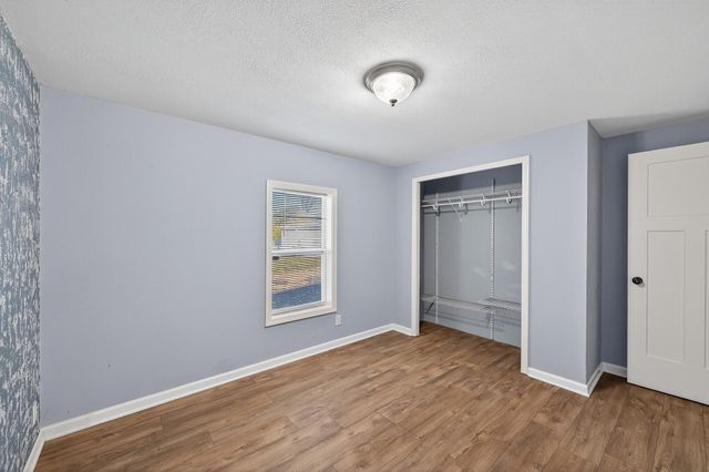 7436 West Circle NE, Fridley, MN 55432