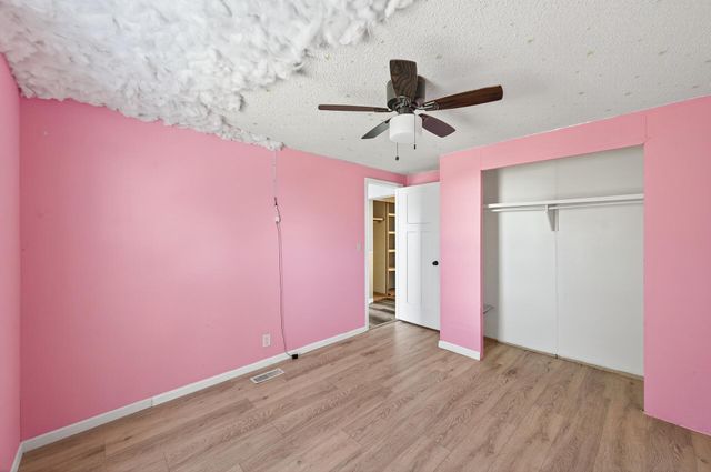 7436 West Circle NE, Fridley, MN 55432