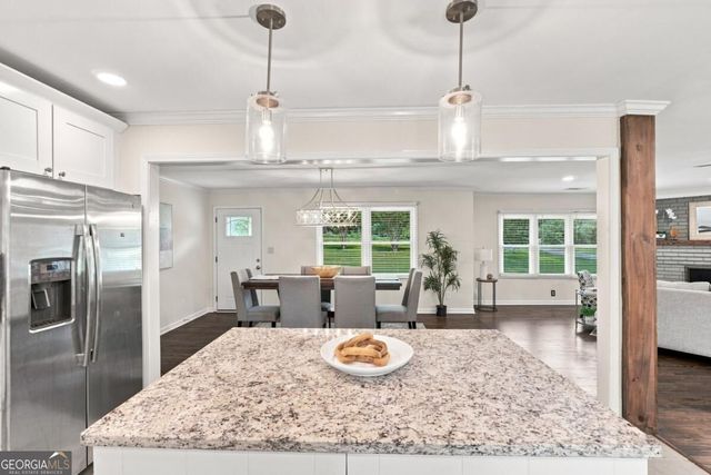 4691 Roberta Circle, Austell, GA 30106