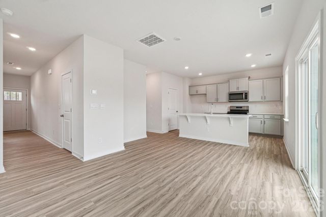 4556 Harris Elliot Road, Lincolnton, NC 28092