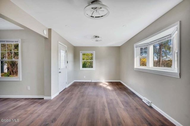 12 Taylor Street, Cohoes, NY 12047