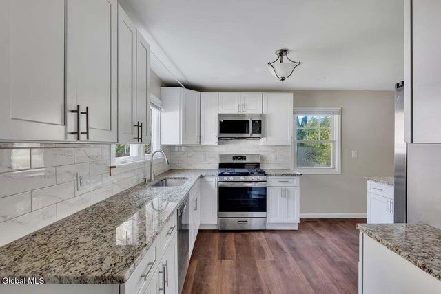 12 Taylor Street, Cohoes, NY 12047