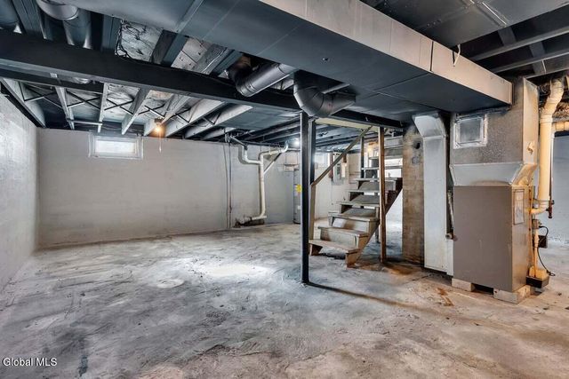 12 Taylor Street, Cohoes, NY 12047