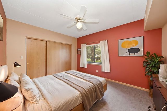 3111 Ingalls Avenue 1C, Joliet, IL 60435