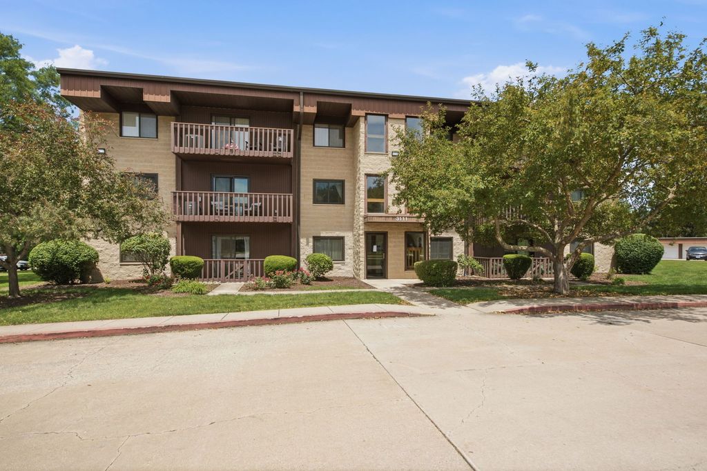 3111 Ingalls Avenue 1C, Joliet, IL 60435