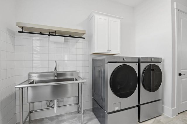 4945 Iris Street, Cumming, GA 30040