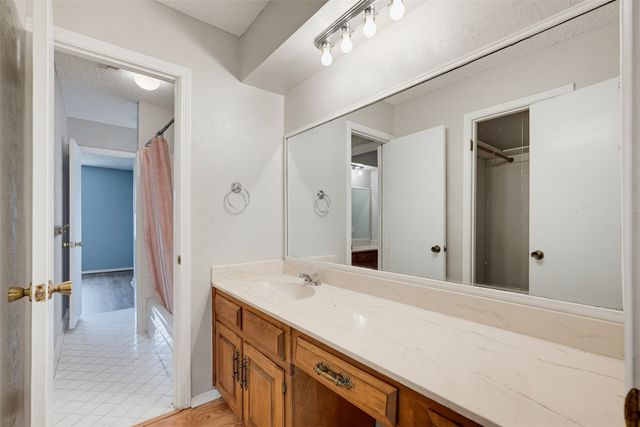 4633 Saldana Drive, Fort Worth, TX 76133