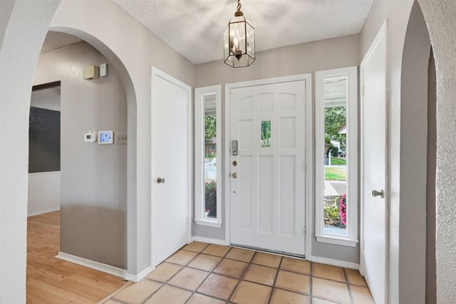 4633 Saldana Drive, Fort Worth, TX 76133