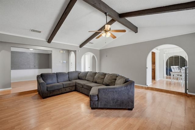 4633 Saldana Drive, Fort Worth, TX 76133