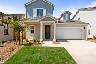 296 Huckleberry Road S, Madera, CA 93636