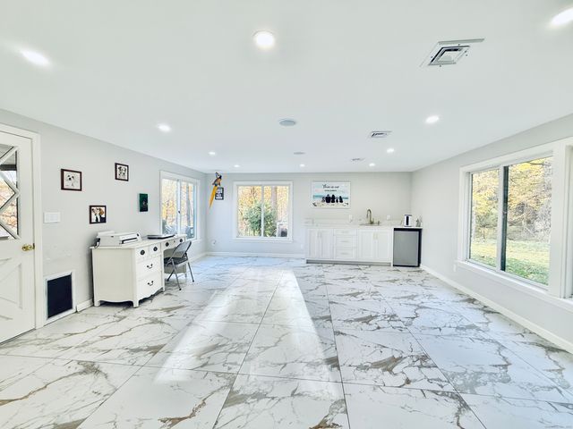 148 Bungay Road, Seymour, CT 06483