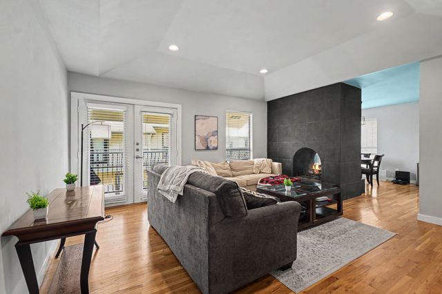 5806 Birchbrook Drive 210, Dallas, TX 75206