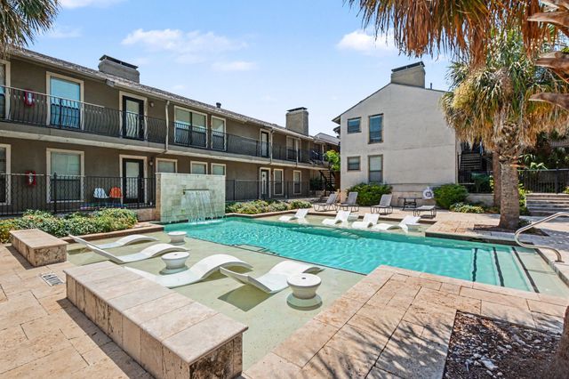5806 Birchbrook Drive 210, Dallas, TX 75206