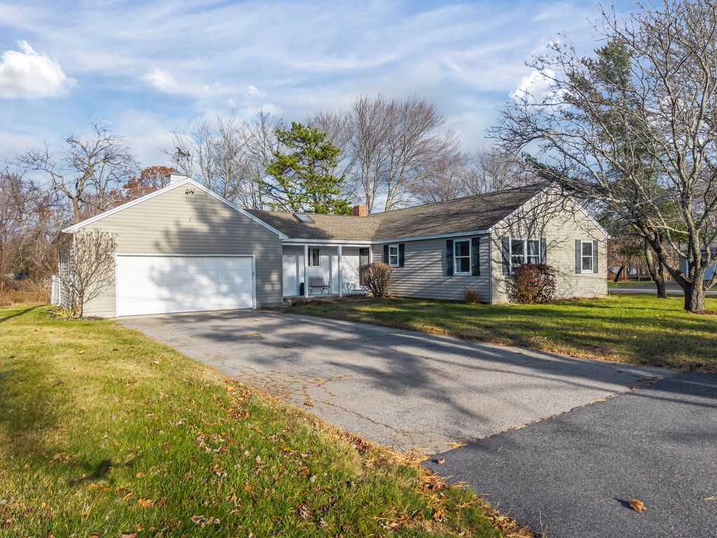 48 Howard Avenue, Wells, ME 04090 — exterior