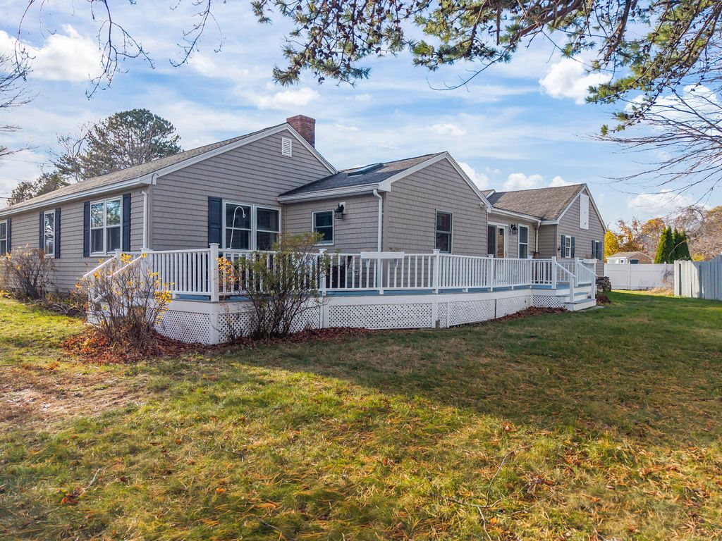 48 Howard Avenue, Wells, ME 04090 — photo 4