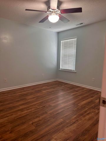 4804 Brownston Court SE, Owens Cross Roads, AL 35763