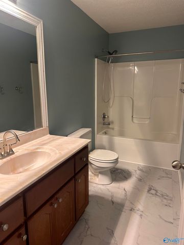 4804 Brownston Court SE, Owens Cross Roads, AL 35763